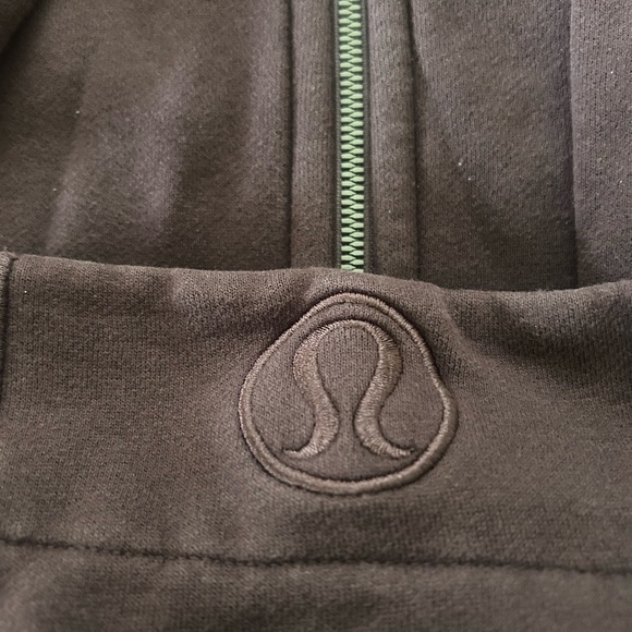 Lululemon Scuba Hoodie Cotton Fleece
Pelt 8 - Picture 8 of 9
